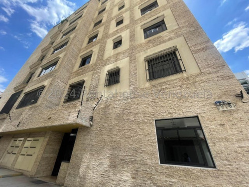 Apartamento En Alquiler Altamira 24-24536