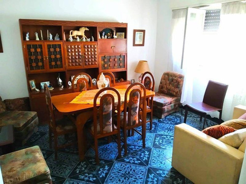 Venta Casa Dos Dormitorios En Villa Dolores Garaje