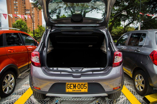 Renault Sandero Stepway Intens 1.6cc At