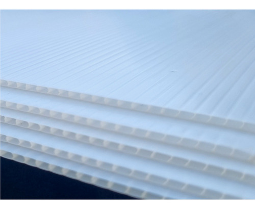 Placa De Corrugado Plástico Blanco 60x80 2.30mm Pack X 12uni