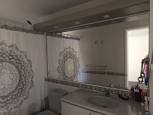 Departamento 3d2b, Piso 22 Con 2 Estacionamientos Y 1 Bodega