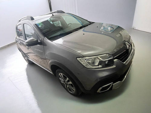 Renault Stepway 1.6 Intens Mt