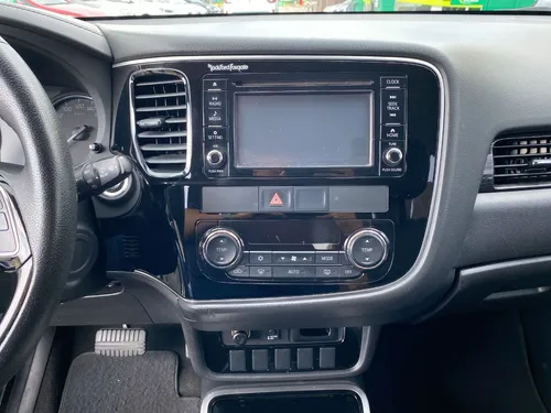 Mitsubishi Outlander 3.0 Kaiteki