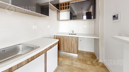 Departamento En Venta De 3 Amb A Estrenar Con Cochera, Zona Plaza Mitre.