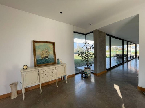 Imagen 16 de 25 de Amplia Casa En Venta Sector Exclusivo Chicureo