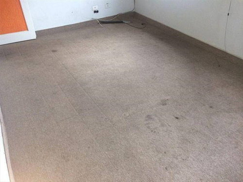 Imagem 15 de 16 de Cinco Salas Comercial Proxima Ao Centro De Sao Vicente, Com +/- 100 M2 Em Avenida Movimentada Com Escolas Padaria Farmacia Feira Livre E Ponto De Onibus E Lotacao Tudo Por Perto Venha Conferir - Hm18