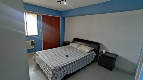 Apartamento En Venta En El Parral, 74m², Res Normandía Cod 269268