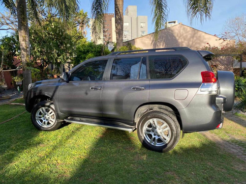 Imagen 4 de 15 de Toyota Land Cruiser 2010 4.0 Prado Vx At