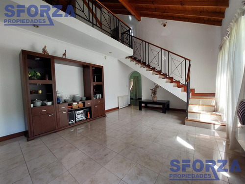 Imagen 5 de 30 de Casa En Venta En Barrio El Cortijo
