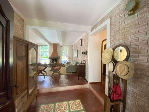 Casa Com 4 Dormitórios 2 Suítes À Venda, 376 M² Por R$ 2.150.000 - Algarve - Cotia/sp - Ca3239