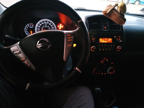 Imagen 8 de 9 de Nissan Ad 99 Ad Sedan