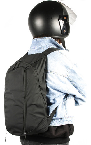 Mochila Con Dos Bandoleras, Mochila Y Casco Para Viajar