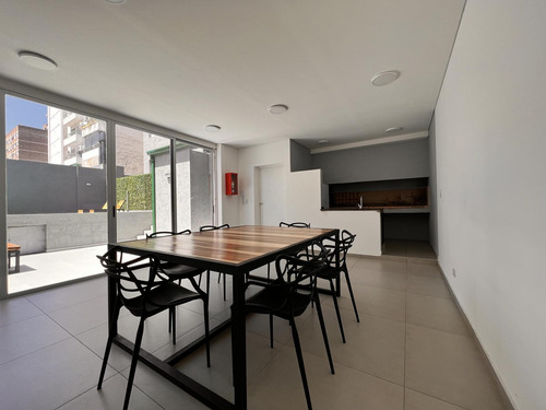 Departamento En Venta 1 Dormitorio Con Balcón Buenos Aires 1400 Barrio Martin