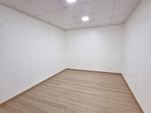 Arriendo Amplia Casa 5d 2b Y Est 10 Autos, En La Cisterna