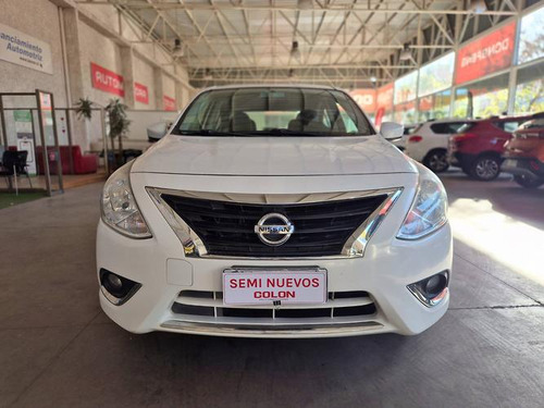 Nissan Versa 1.6 Sense