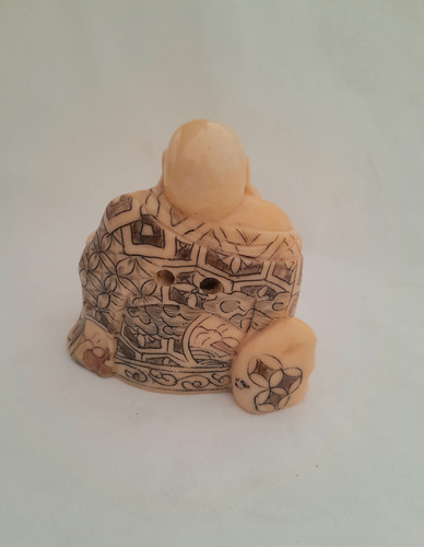 Antiguo Netsuke Buda En Noble Material Firmado (Usado)