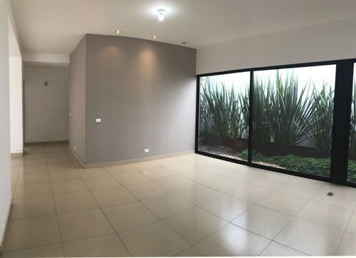 Imagen 4 de 15 de Casa En Renta En Juriquilla
