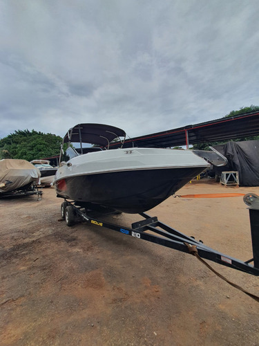Lancha Focker 210 Fx 2021 Com 100hrs Estado De Zera