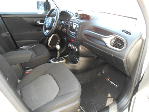 Renegade 1.8l Sport M/t Año 2017