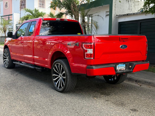 Ford F-150 Cabina Y Media 2019