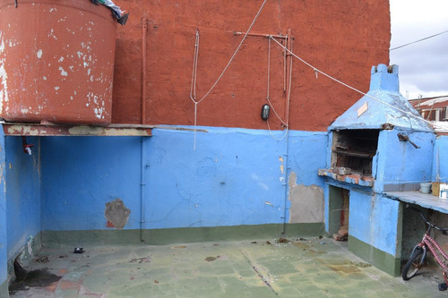 Imagen 11 de 15 de Ph Con Terraza Y Parrilla - Sin Expensas - A Refaccionar - Avellaneda