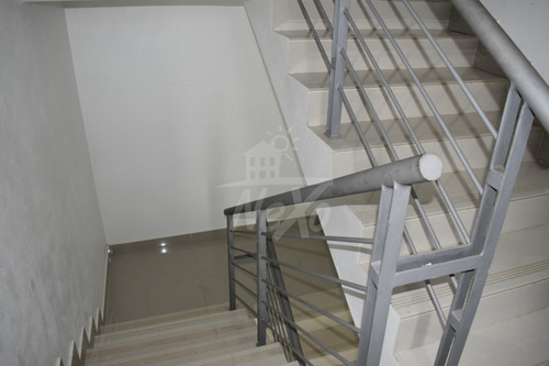 Imagen 21 de 30 de Vendo Segundo Nivel En Residencial Con Piscina Y Gimnasio Llanos De Gurabo (hfa-241)