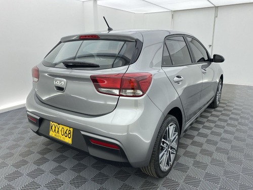 Imagen 10 de 25 de Kia Rio Vibrant