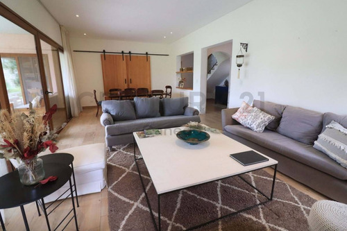 Imagen 7 de 30 de Hermosa Casa En Barrio Lagos Del Norte