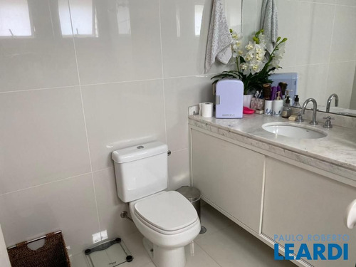 Imagem 3 de 7 de Apartamento - Itaim Bibi - Sp - 633069