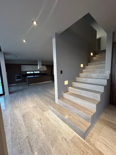 Hermosa Casa Nueva! A Estrenar!