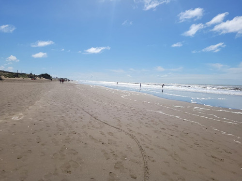 Hermosa Casa En Venta En Santa Teresita (no Se Alquila) Apto Credito