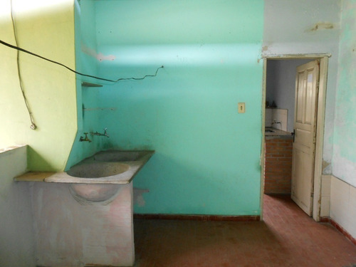Casa Em Excelente Localização - 1404