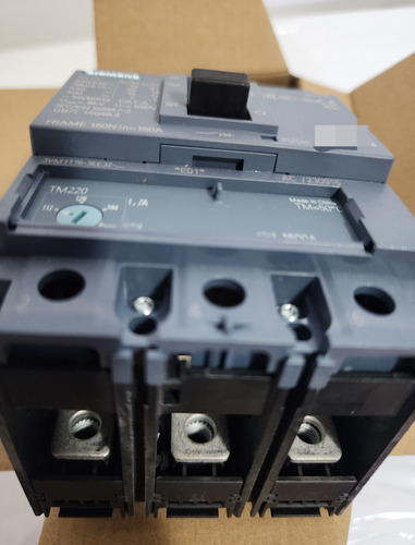 Interruptor Automatico 3p 160a Reg 25ka Ref 3vm1116 Siemens