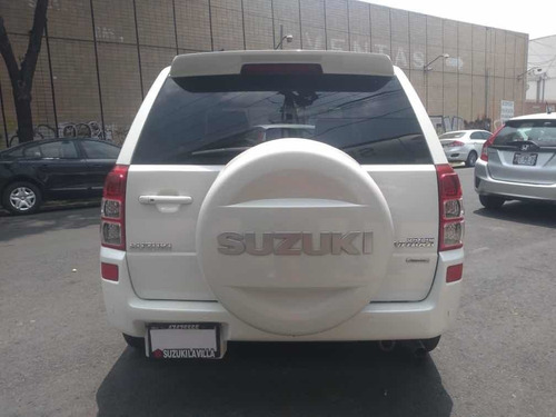 Suzuki Grand Vitara 2.4 Special L4 At 2015