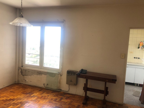 Buratti Venta Departamento 2 Ambientes En Olivos, Maipú 1300