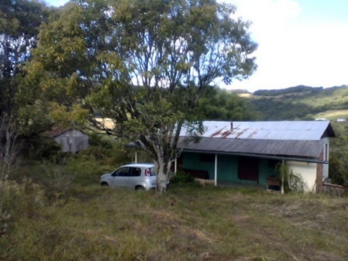Casa Em Zona Rural Com 3 Dormitórios - Mi11104