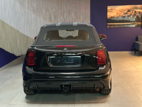 Mini Cooper Convertible 2.0 Jcw At 2P