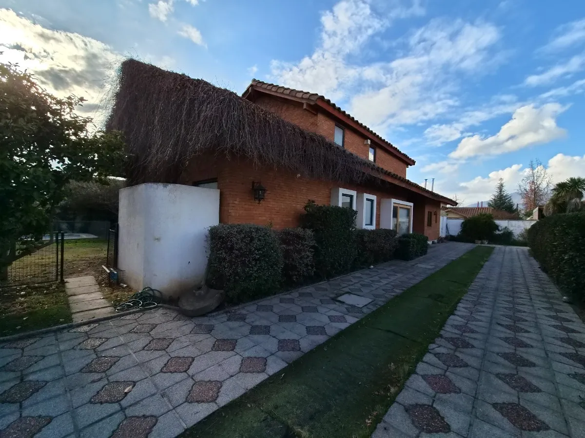 Imagen 2 de 24 de Se Arrienda Hermosa Casa En El Polo, Machali