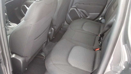 Imagen 7 de 15 de Jeep Renegade 1.8 Sport At Plus