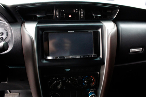 Toyota Fortuner 2.8 At