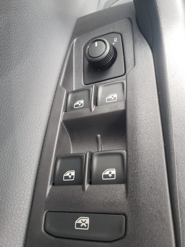 Volkswagen Polo 1.6 Msi Mt