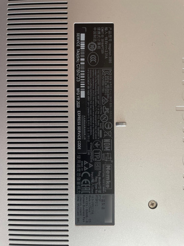Laptop Dell Inspiron 3595 Procesador Amd Plateado (Usado)