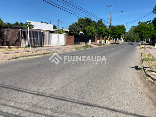 Casa Vendo 4d 3b Estacionamiento Condominio En El Monte