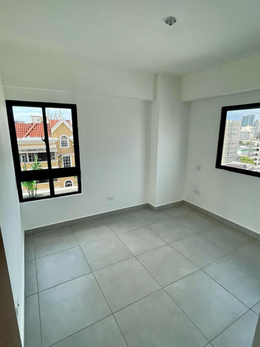Evaristo Morales - Apartamento En Renta De 2 Hab