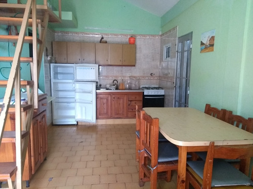 Imagen 5 de 12 de Duplex Frente Al Mar - Calle 63 N° 28 - Mar Del Tuyu