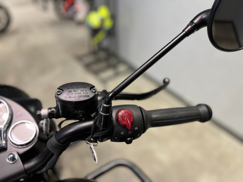 Royal Enfield Classic 350 Stealth Black