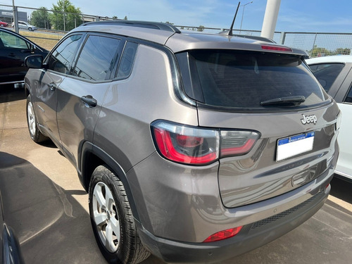 Imagen 12 de 25 de Jeep Compass Sport Manual 2.4 - Brian Avalos