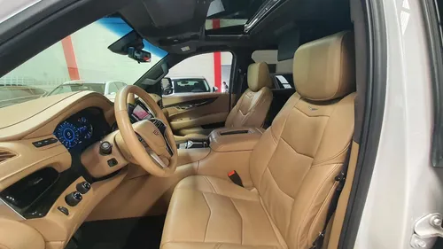 Cadillac Escalade ESV 6.2 Platinum At