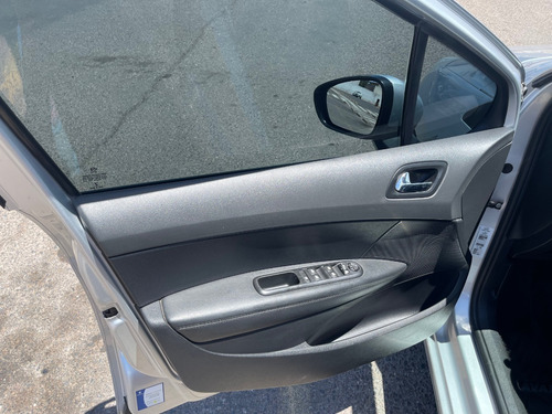 Imagen 18 de 25 de Peugeot 408 Allure+ Hdi ¡inmaculado!