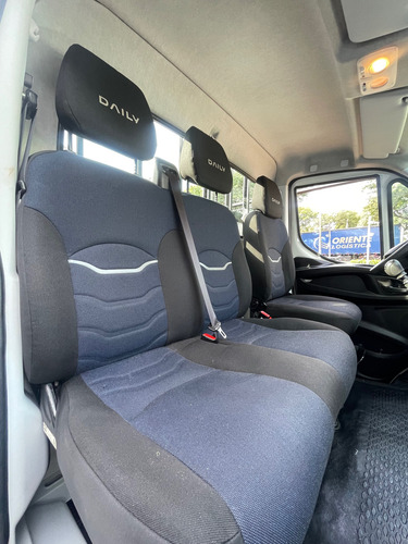 Iveco Daily 35-150 Ano 2022 Único Dono Carroceria De Ferro